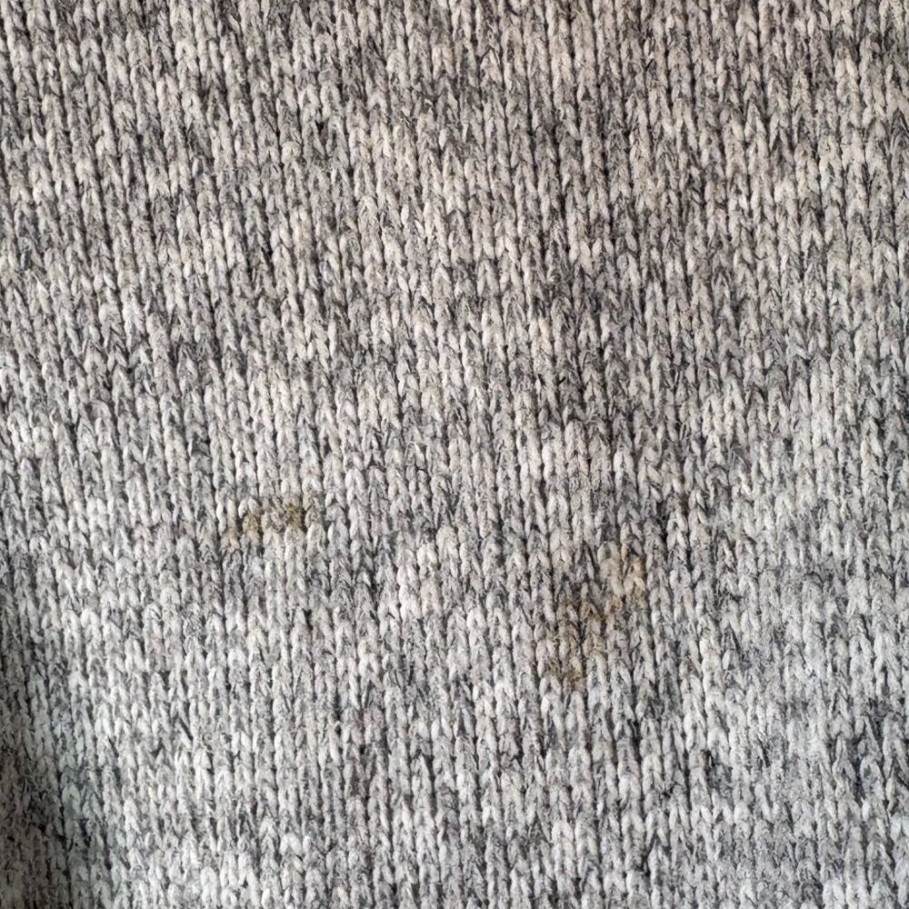 Patagonia Oatmeal color fleece, size small - Picture 5 of 5